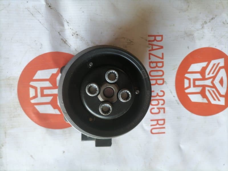 Помпа Volkswagen Touran 1T2 CAV 2008 (б/у)