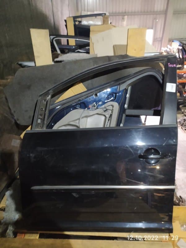Дверь Volkswagen Touran 1T 2003 перед. лев. (б/у)