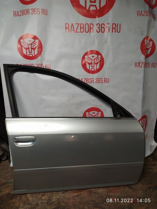 Дверь AUDi A6 C5 3.0 ASN 2002 перед. прав. (б/у)