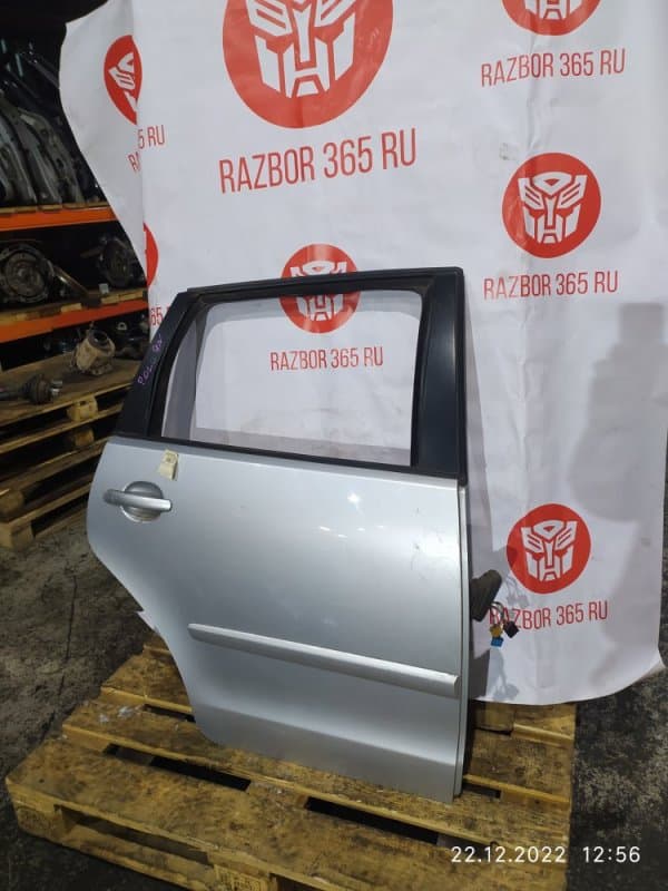 Дверь Volkswagen Polo 9N 2005 задн. прав. (б/у)