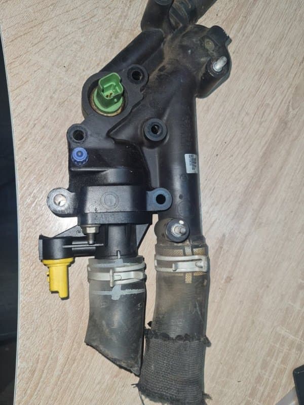 Корпус термостата Peugeot 307 3H RFJ 2008 (б/у)