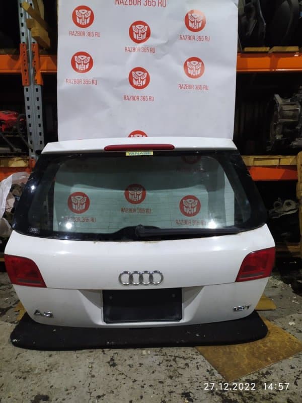 Крышка багажника Audi A3 8P1 BYT 2008 задн. (б/у)