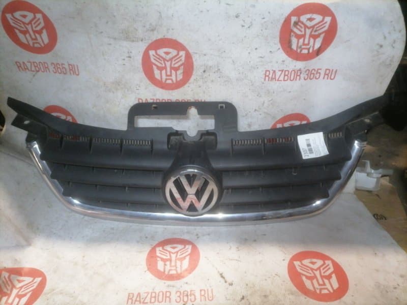 Решетка радиатора Volkswagen Touran 1T 2003 (б/у)