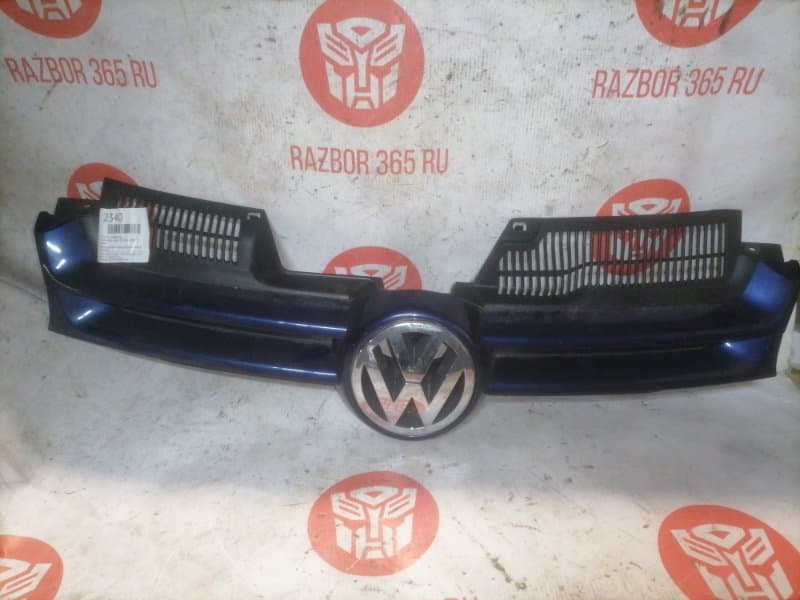 Решетка радиатора Volkswagen Golf 5 2003 (б/у)