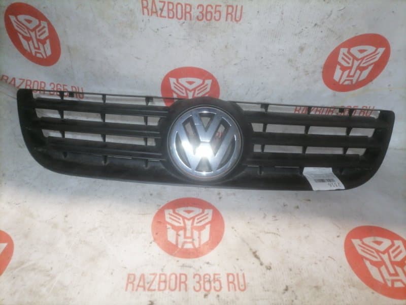 Решетка радиатора Volkswagen Polo 9N 2005 (б/у)