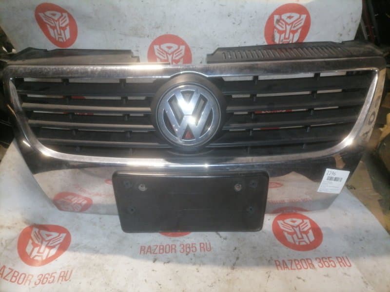 Решетка радиатора Volkswagen Passat B6 (б/у)