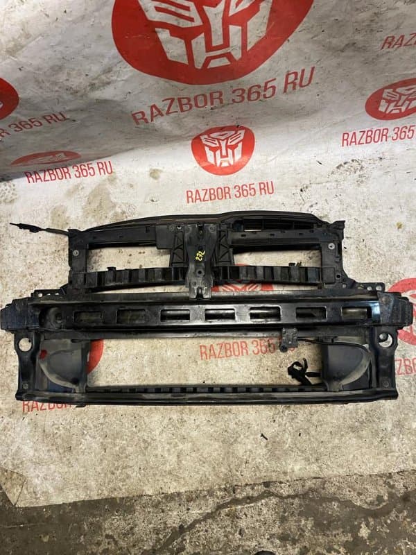 Панель передняя Volkswagen Golf 5K1 CBZ 2011 (б/у)