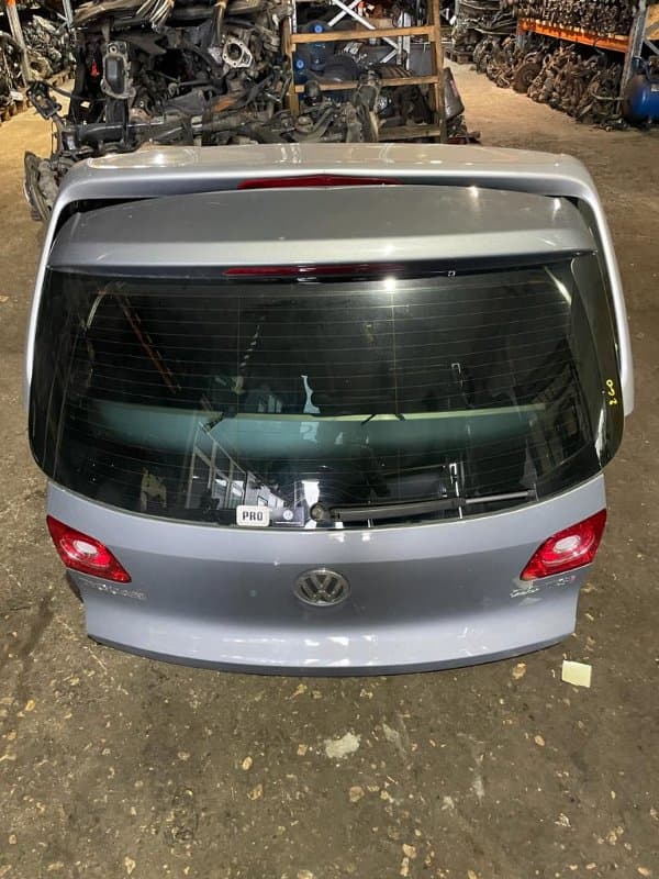Крышка багажника Volkswagen Tiguan 5N1 CAW 2010 (б/у)