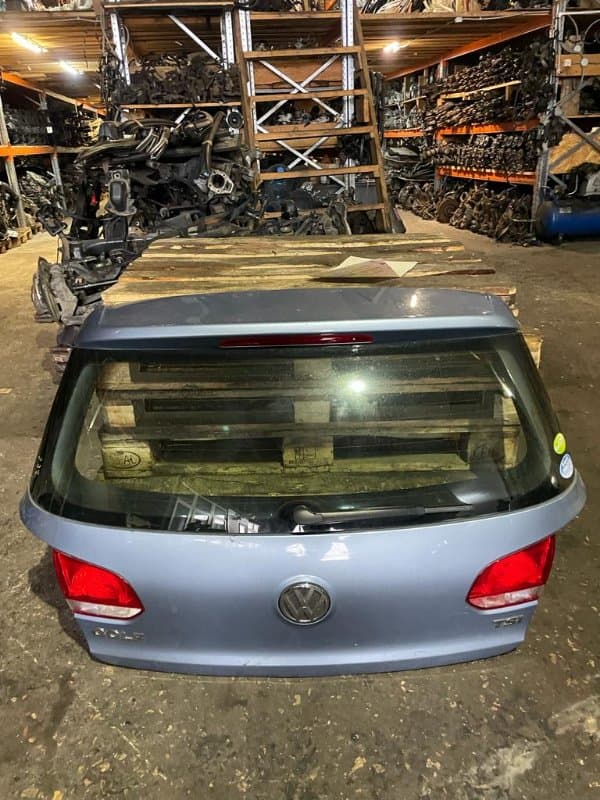 Крышка багажника Volkswagen Golf 5K1 CBZ 2011 (б/у)