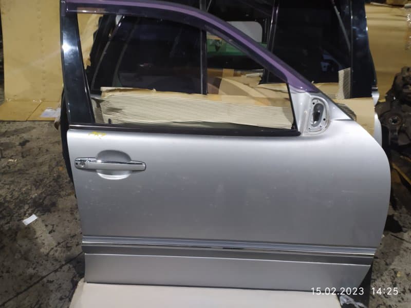 Дверь Mercedes-Benz E-Class W210 112.914 ( 2.6 ) 2001 перед. прав. (б/у)