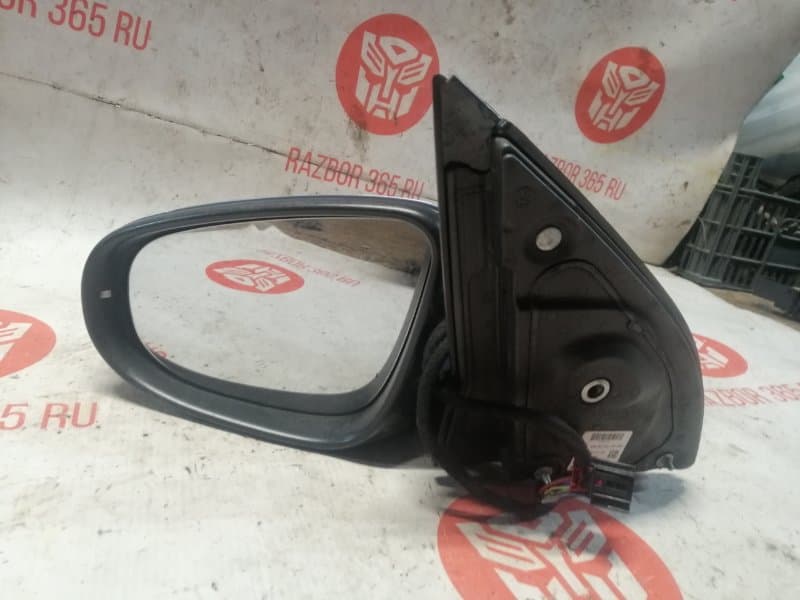 Зеркало Volkswagen Golf 5K1 CBZ 2011 лев. (б/у)