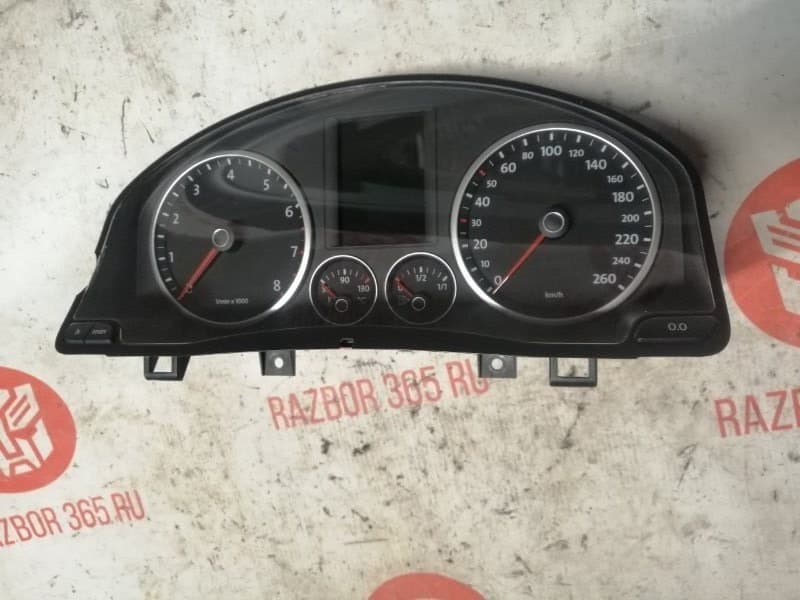 Щиток приборов Volkswagen Tiguan 5N1 CAW 2010 (б/у)