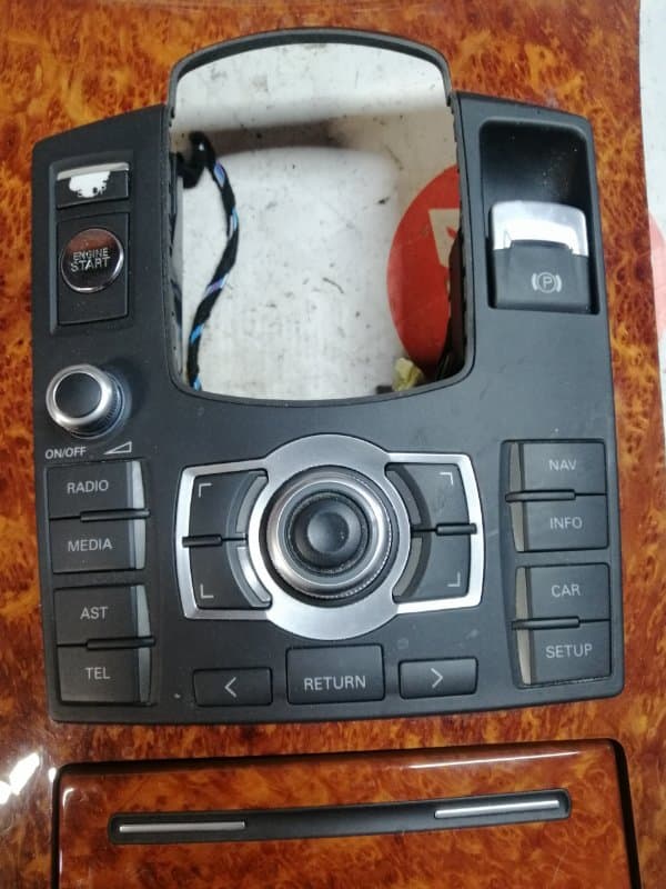 Блок кнопок Audi A8 4E2 BVJ 2008 (б/у)
