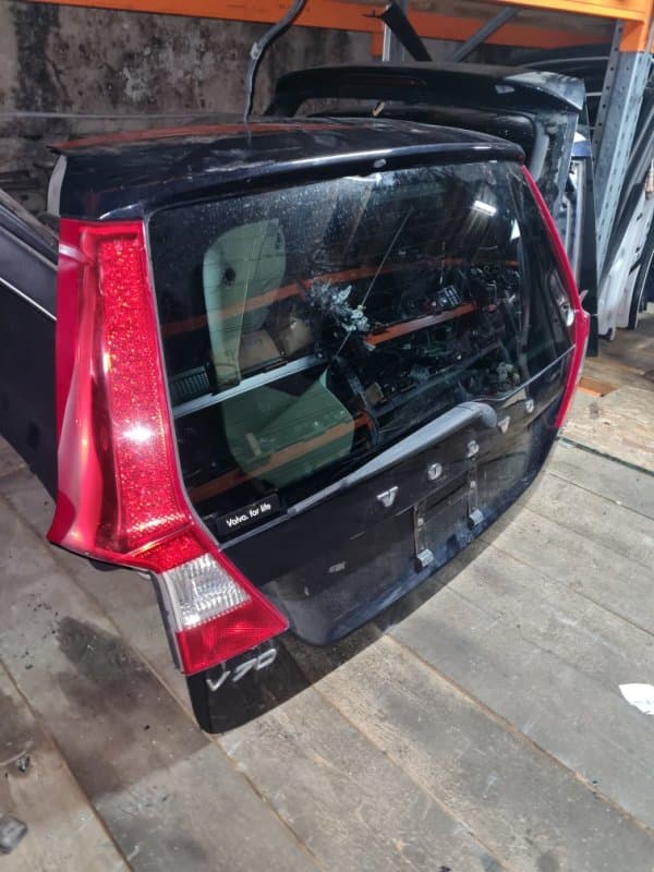 Крышка багажника Volvo V70 BW B5254T6 2009 (б/у)
