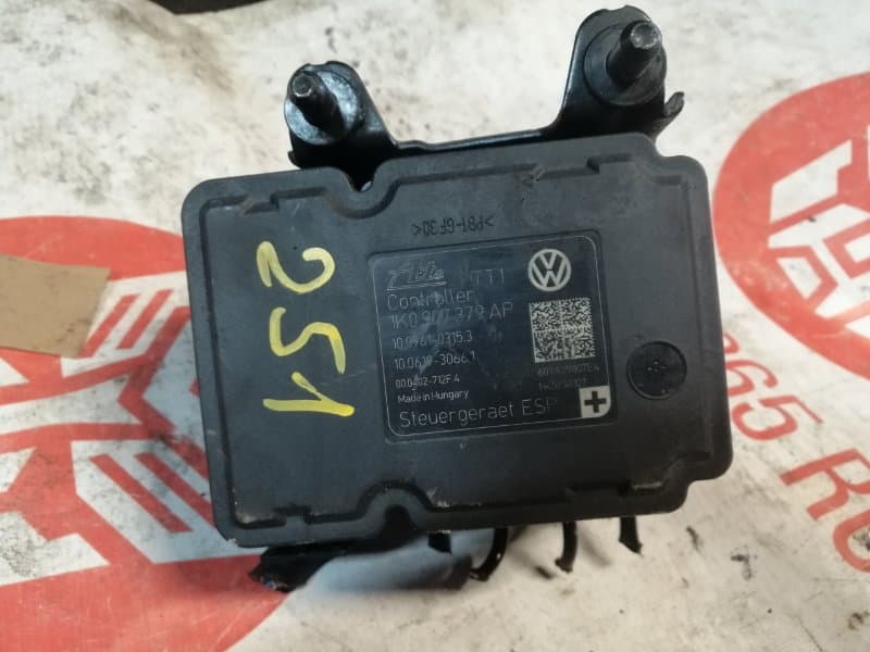 Блок abs Volkswagen Golf AJ5 CAV 2011 (б/у)
