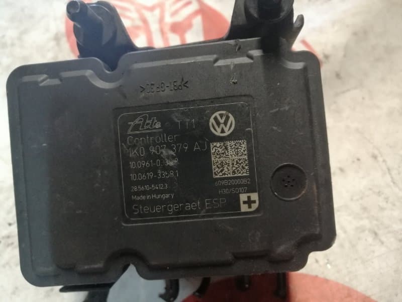 Блок abs Volkswagen Golf AJ5 CAX 2010 (б/у)