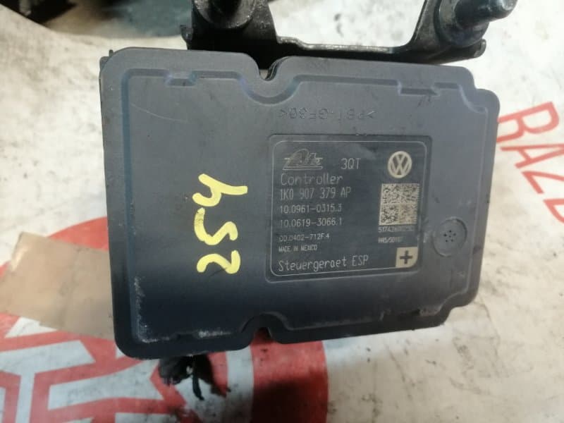 Блок abs Volkswagen Jetta 1K5 CAV 2008 (б/у)