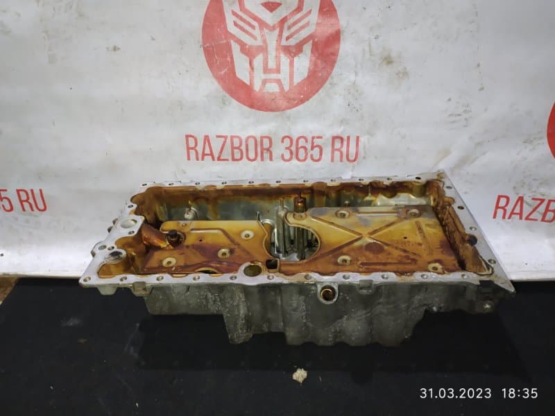 Поддон двигателя B5254T3 Volvo V50 MW B5254T3 2007 (б/у)