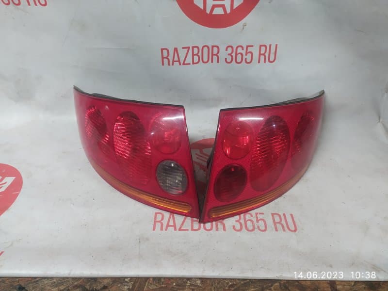 Комплект фонарей Audi TT 8N3 BHE 2004 задн. (б/у)
