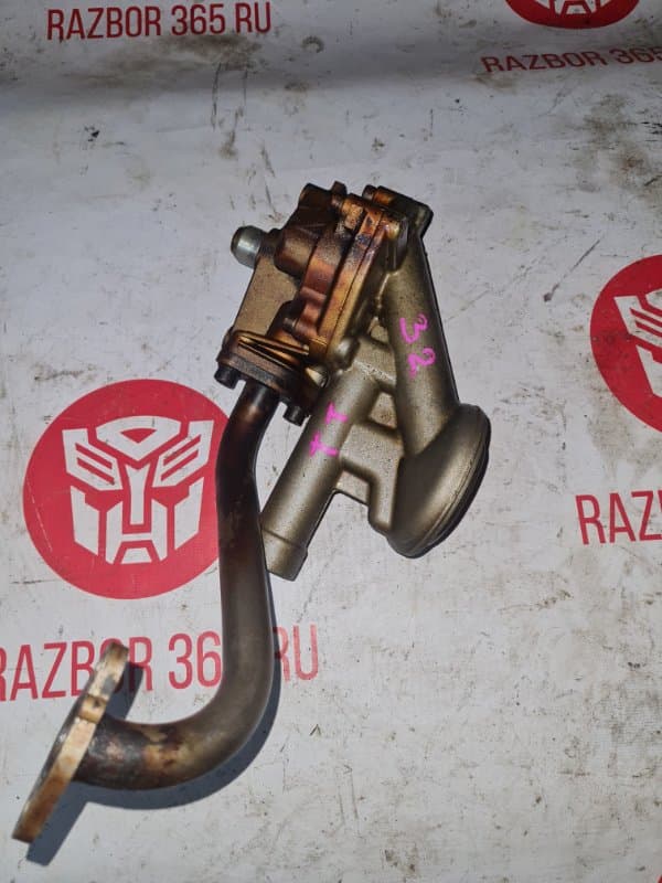 Насос масляный AUDI VOLKSWAGEN (б/у)