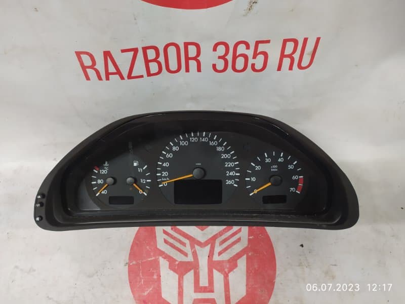 Щиток приборов Mercedes-Benz E-Class W210 112.941 2002 (б/у)