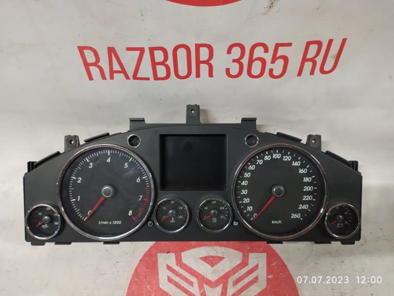 Щиток приборов Volkswagen Touareg 7L6 BMV 2005 (б/у)