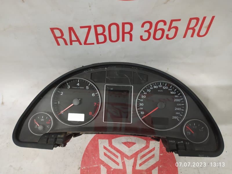 Щиток приборов AUDi A4 8ED BGB 2006 (б/у)