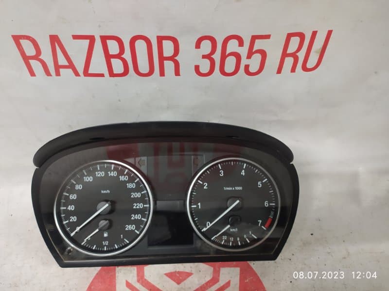 Щиток приборов BMW 3 E90 N46B20 2009 (б/у)