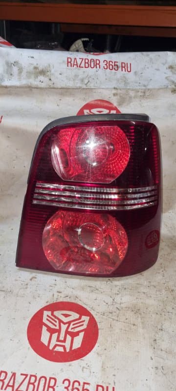Фонарь Volkswagen Touran 1T2 BLG 2009 задн. прав. (б/у)