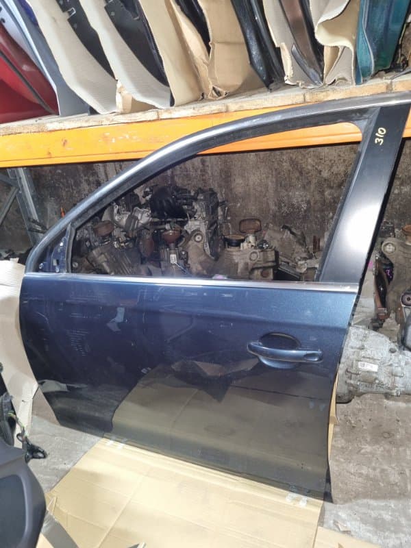 Дверь Volkswagen Jetta 1K5 CAV 2009 перед. лев. (б/у)