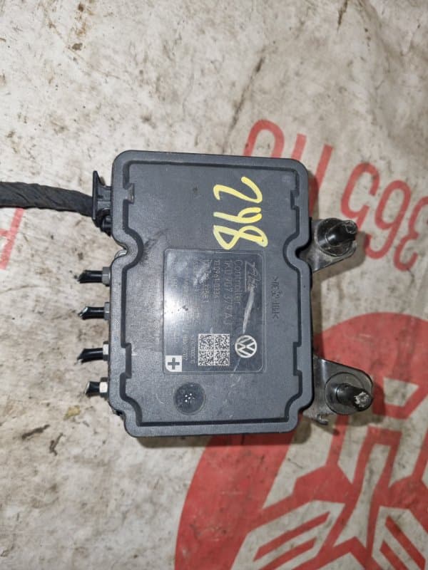 Блок abs Volkswagen Golf 5K1 CAV 2010 (б/у)