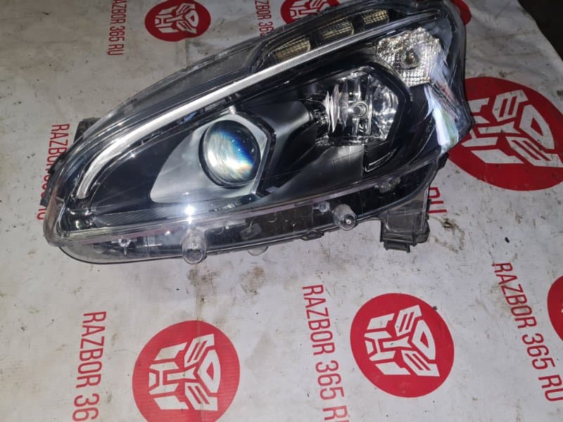 Фара LED Peugeot 208 CC HN01 2015 лев. (б/у)
