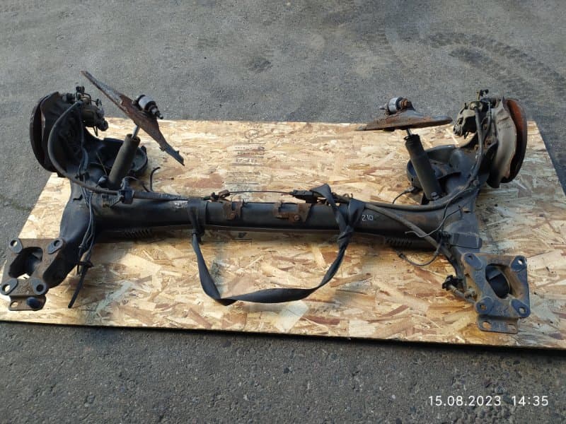 БАЛКА ПОДВЕСКИ В СБОРЕ Citroen Grand C4 Picasso UA 5FX EP6DT EUR 4 2008 задн. (б/у)