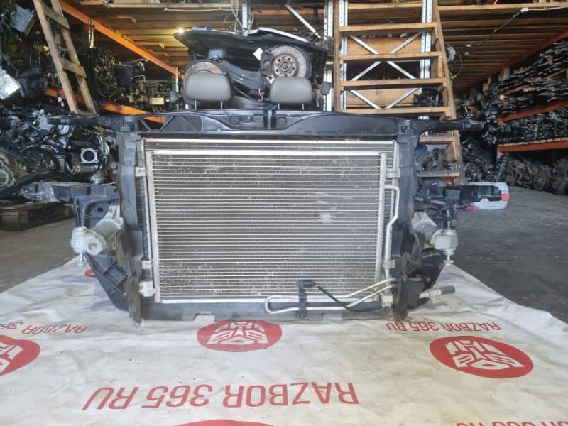 Панель передняя Audi A4 8E5 AMB 2003 (б/у)