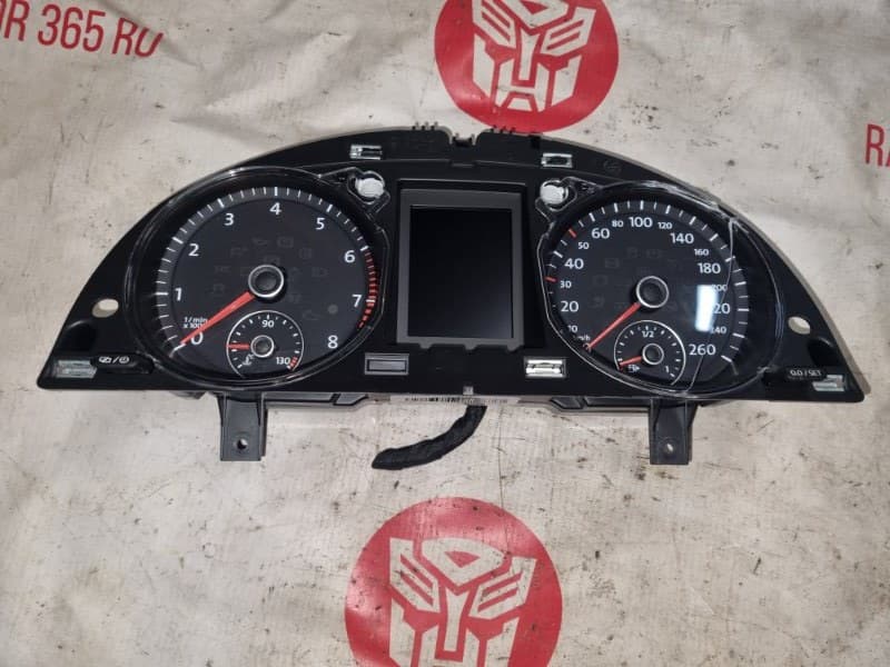 Щиток приборов Volkswagen Passat 362 CAX 2012 (б/у)