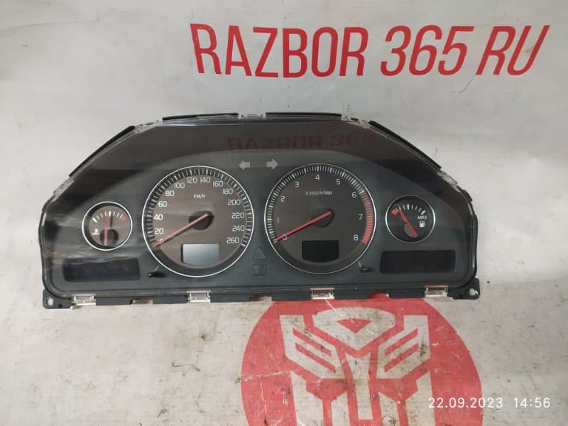 Щиток приборов VOLVO XC70 P2 B5254T2 2003 (б/у)