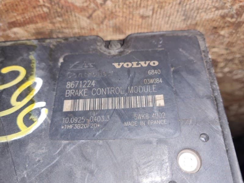 Блок abs Volvo V70 SW B5244S 2003 (б/у)