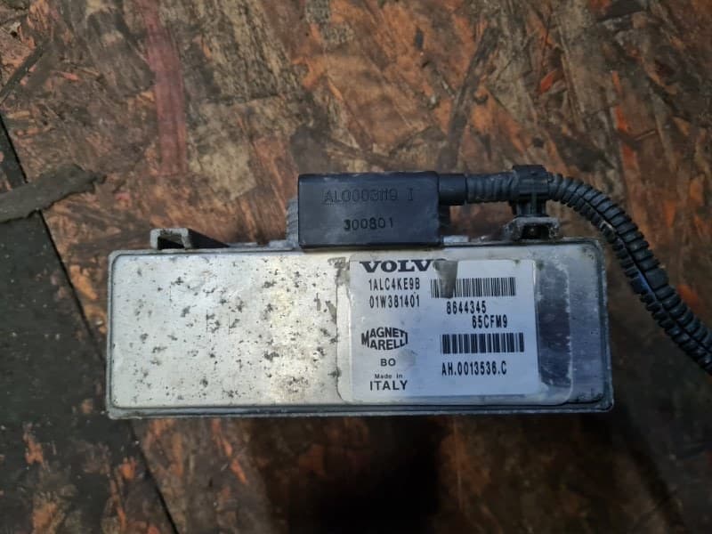 Блок дроссельной заслонки VOLVO S60 RS B5244S 2002 (б/у)