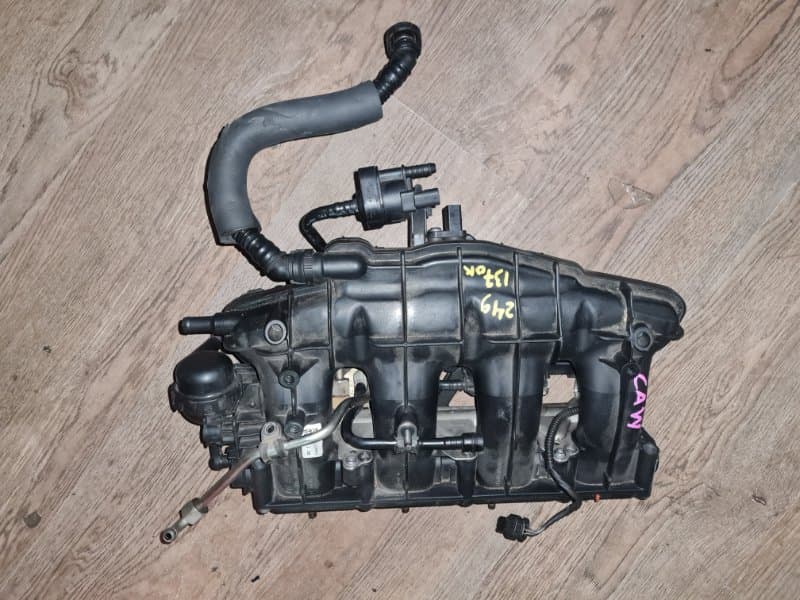 Коллектор впускной Volkswagen Tiguan 5N1 CAW 2010 (б/у)