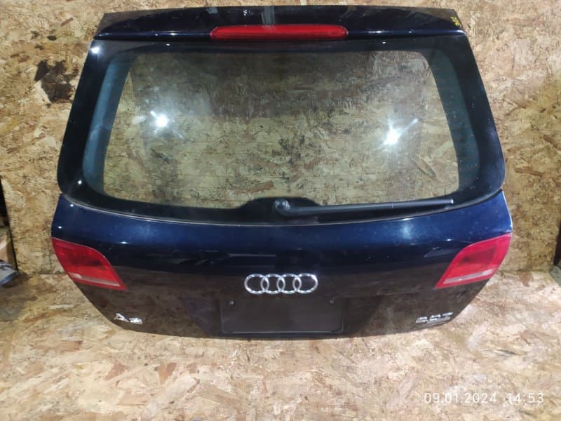 Крышка багажника Audi A3 8PA CCZ 2010 (б/у)
