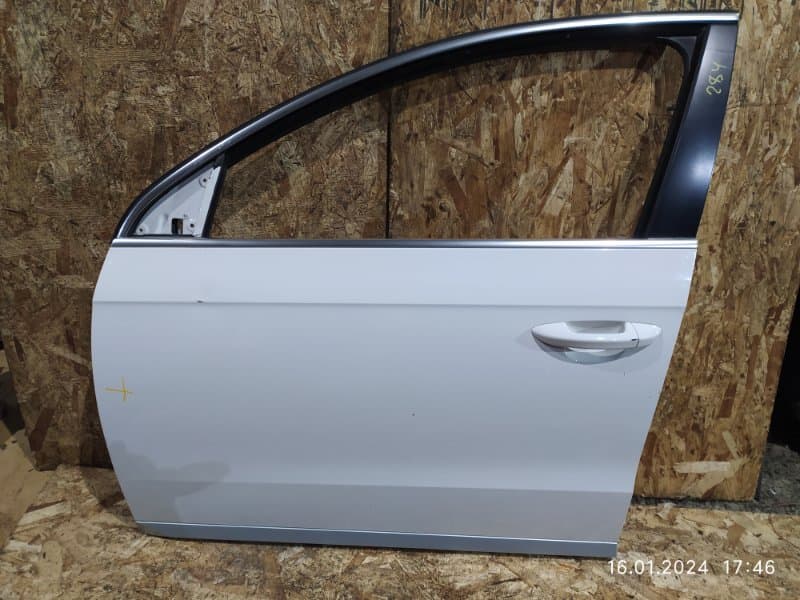 Дверь Volkswagen Passat 365 CCZ 2011 перед. лев. (б/у)
