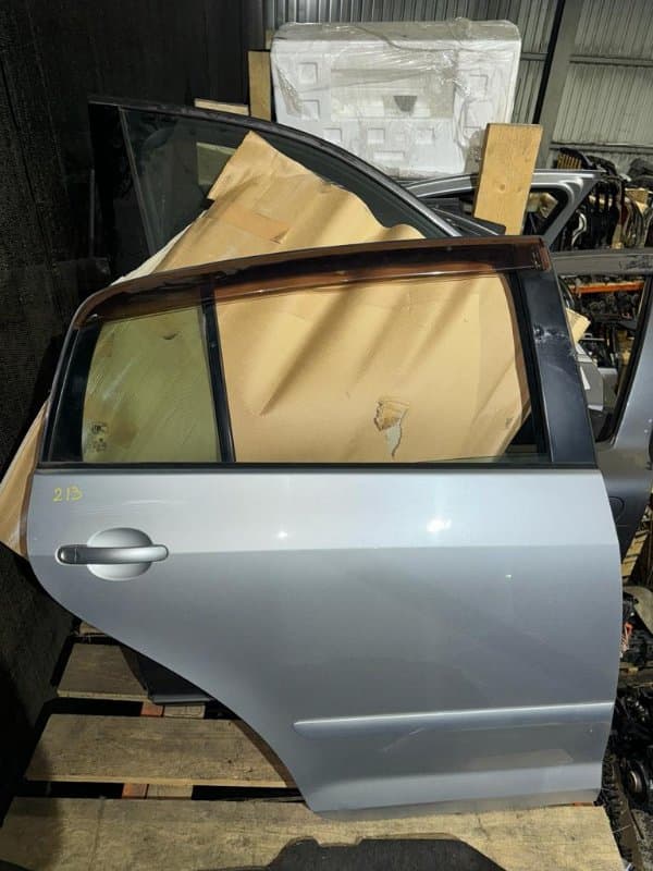 Дверь Volkswagen Golf Plus 5M1 BLR 2007 задн. прав. (б/у)