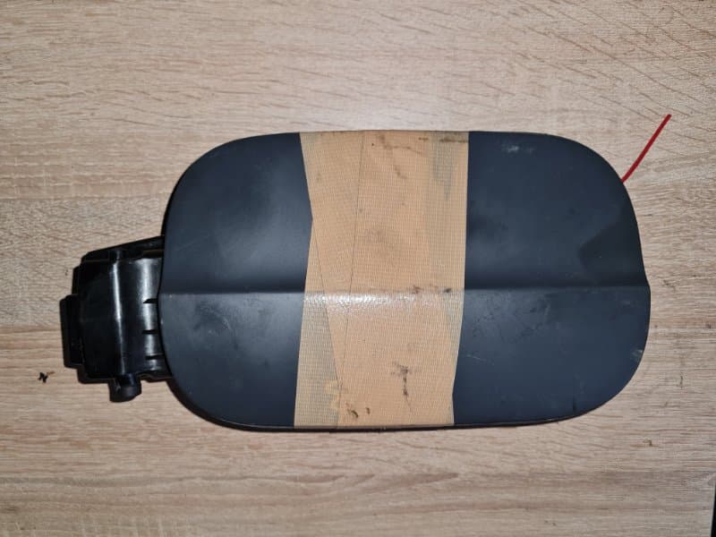 Лючок бензобака Audi Q7 4L BAR 2011 (б/у)