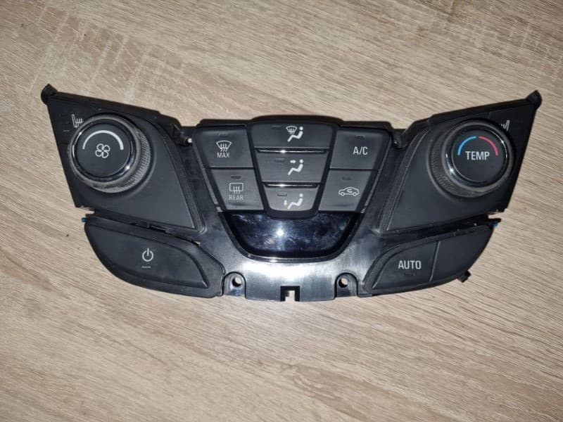 Блок управления климат-контролем Opel Insignia (б/у)
