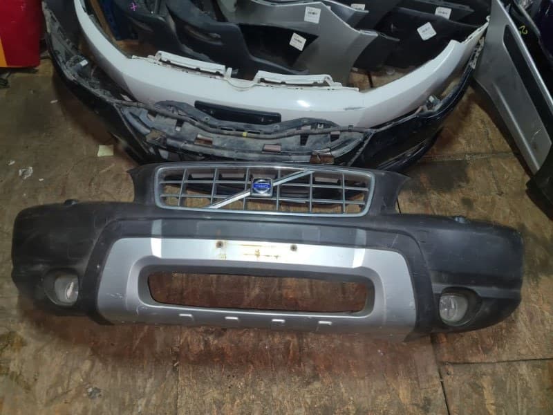 Бампер Volvo XC70 P2 B5254T2 2007 перед. (б/у)