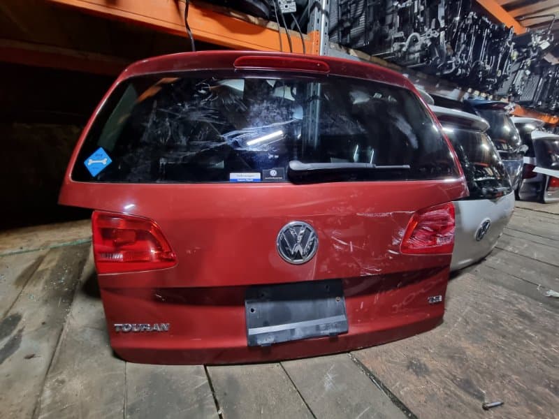 Крышка багажника Volkswagen Touran 1T3 CAV 2012 (б/у)