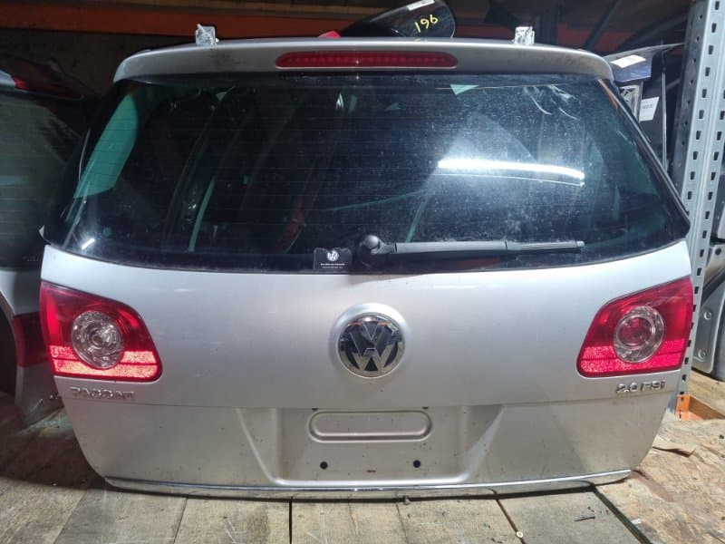 Крышка багажника Volkswagen Passat 3C5 BWA 2007 (б/у)