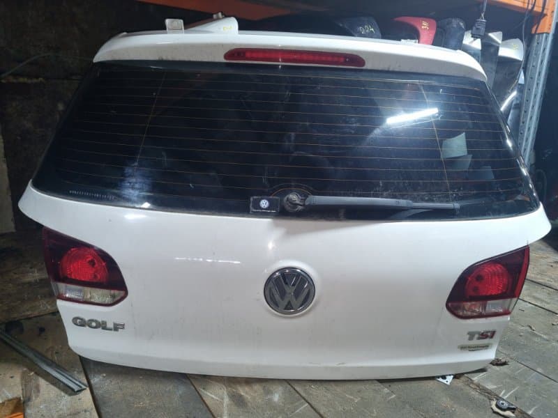 Крышка багажника Volkswagen Golf 5K1 CAV 2011 (б/у)