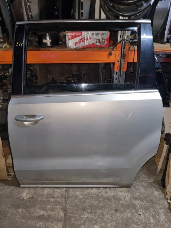 Дверь Volkswagen Sharan 7N CAV 2011 задн. лев. (б/у)