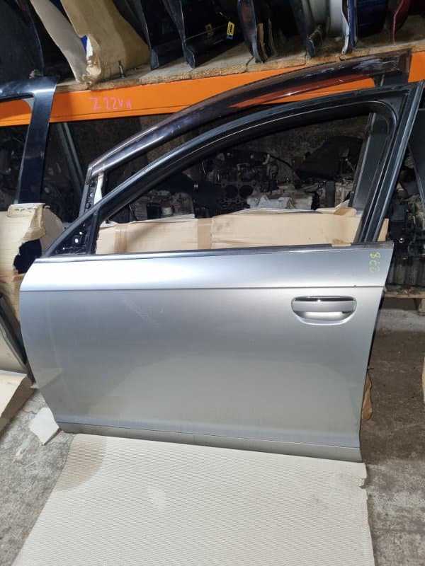 Дверь Audi A6 4F2 BDX 2007 перед. лев. (б/у)